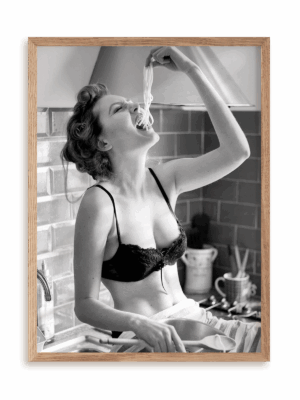 Plakat Frywolne spaghetti w ramie drewnianej