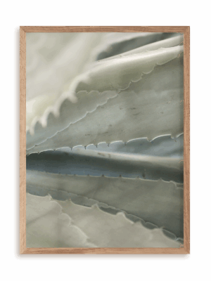 Plakat Ostra finezja w ramie drewnianej