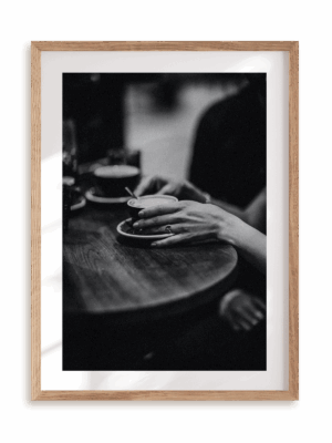 Plakat Z elegancją w ramie drewnianej