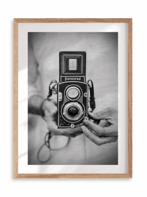 Plakat Vintage camera w ramie drewnianej