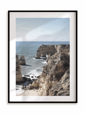 Plakat Skaliste wybrzeże w ramie aluminiowej