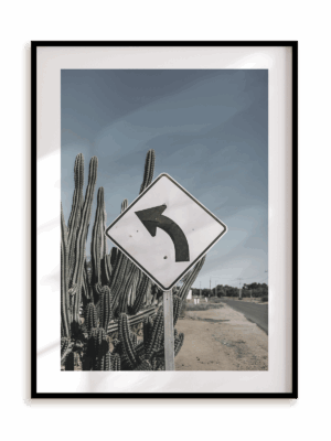 Plakat Turn left w ramie aluminiowej