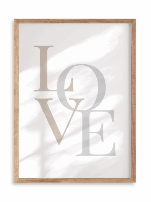 Plakat Love subtle w ramie drewnianej